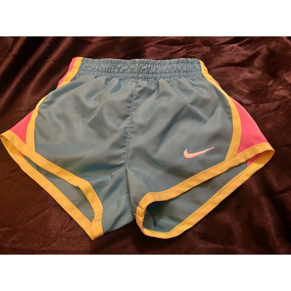 Nike DriFit Baby Girl Shorts - Picture 1 of 3